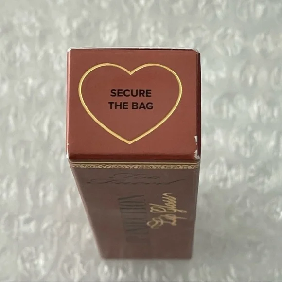 NEW IN BOX Too Faced Lip Injection Plumping Lip Gloss - Secure The Bag - Picture 7 of 7